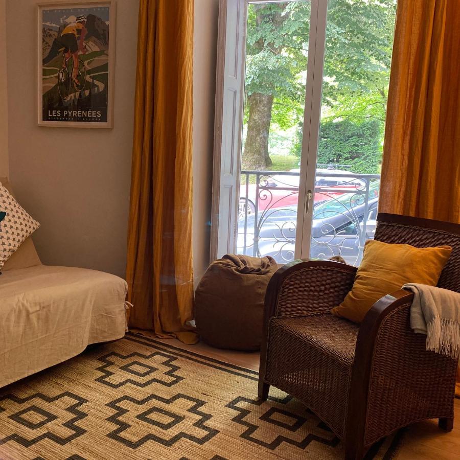 Fantastic Ground Floor Apartment Opposite Thermes Bagnères-de-Luchon Esterno foto